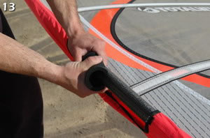 montaje de una vela de windsurf