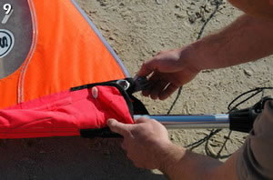 montaje de una vela de windsurf