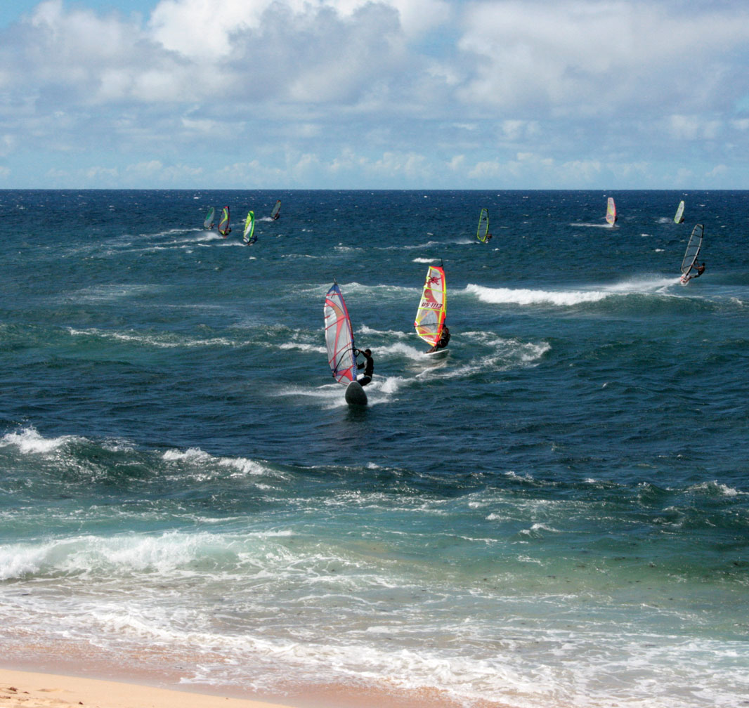 hookipawindsurfwebwv1.jpg