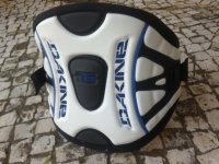 dakine-1.jpg