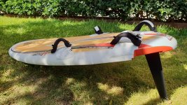 STARBOARD ISONIC 117L 228x80 3 (Copy).jpg