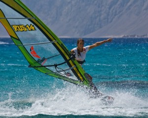 windsurf-beauties-camp-women-girls_0607